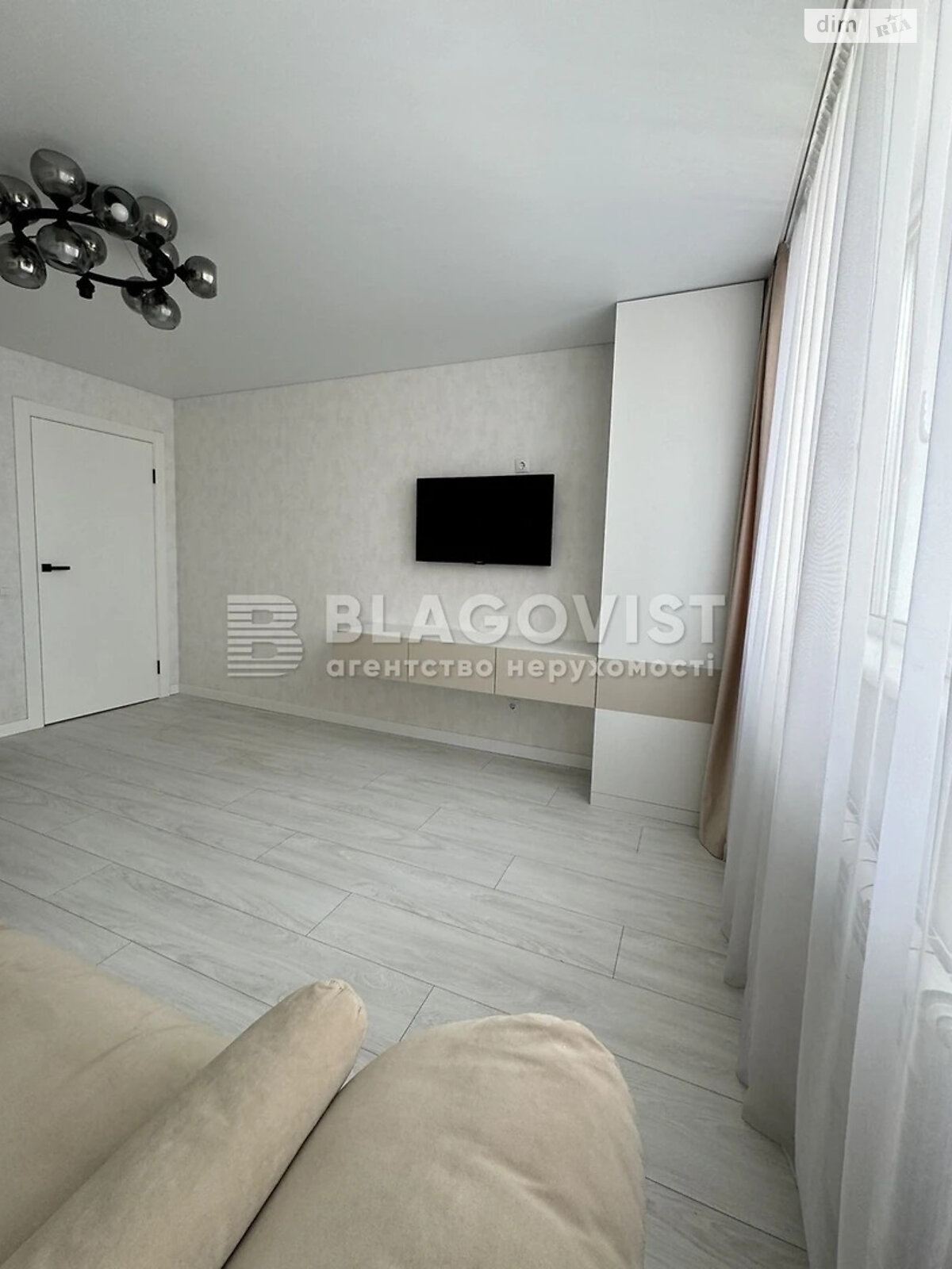 Продажа однокомнатной квартиры в Киеве, на ул. Урловская 23, кв. 195, район Позняки фото 1