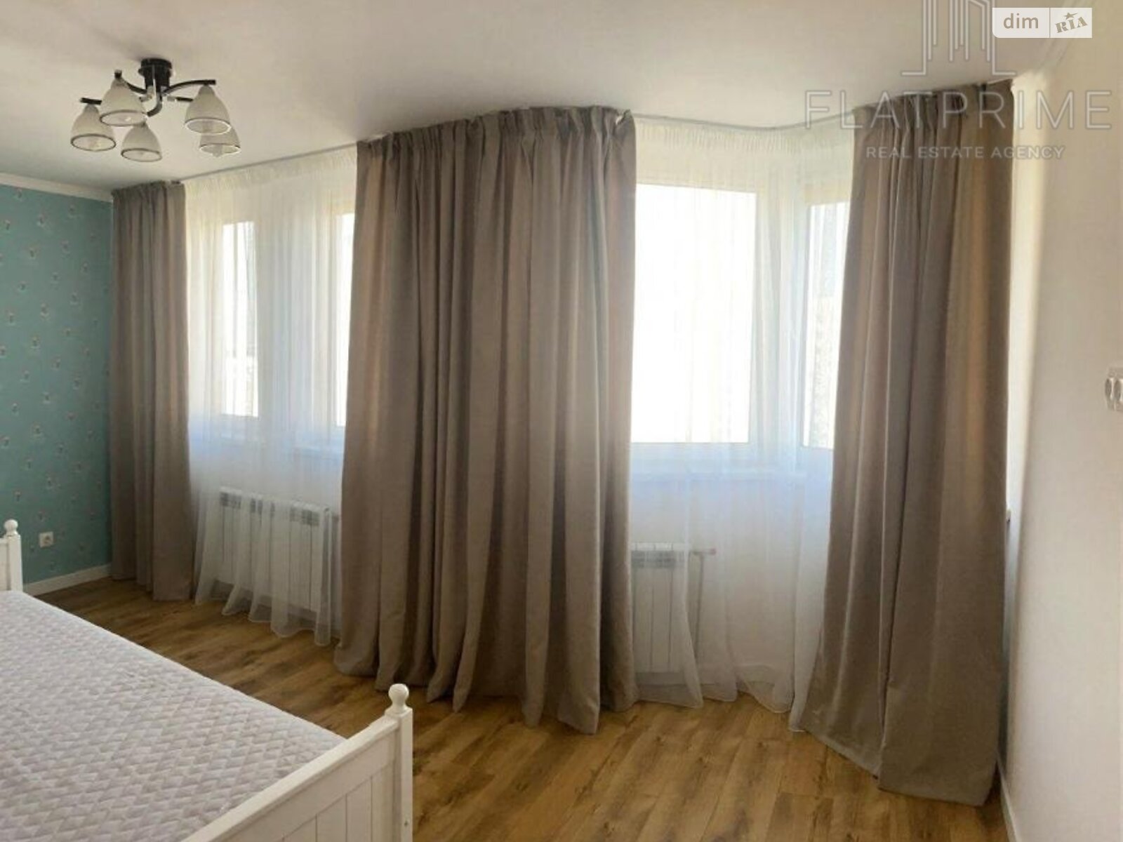Продажа двухкомнатной квартиры в Киеве, на ул. Урловская 23, район Позняки фото 1