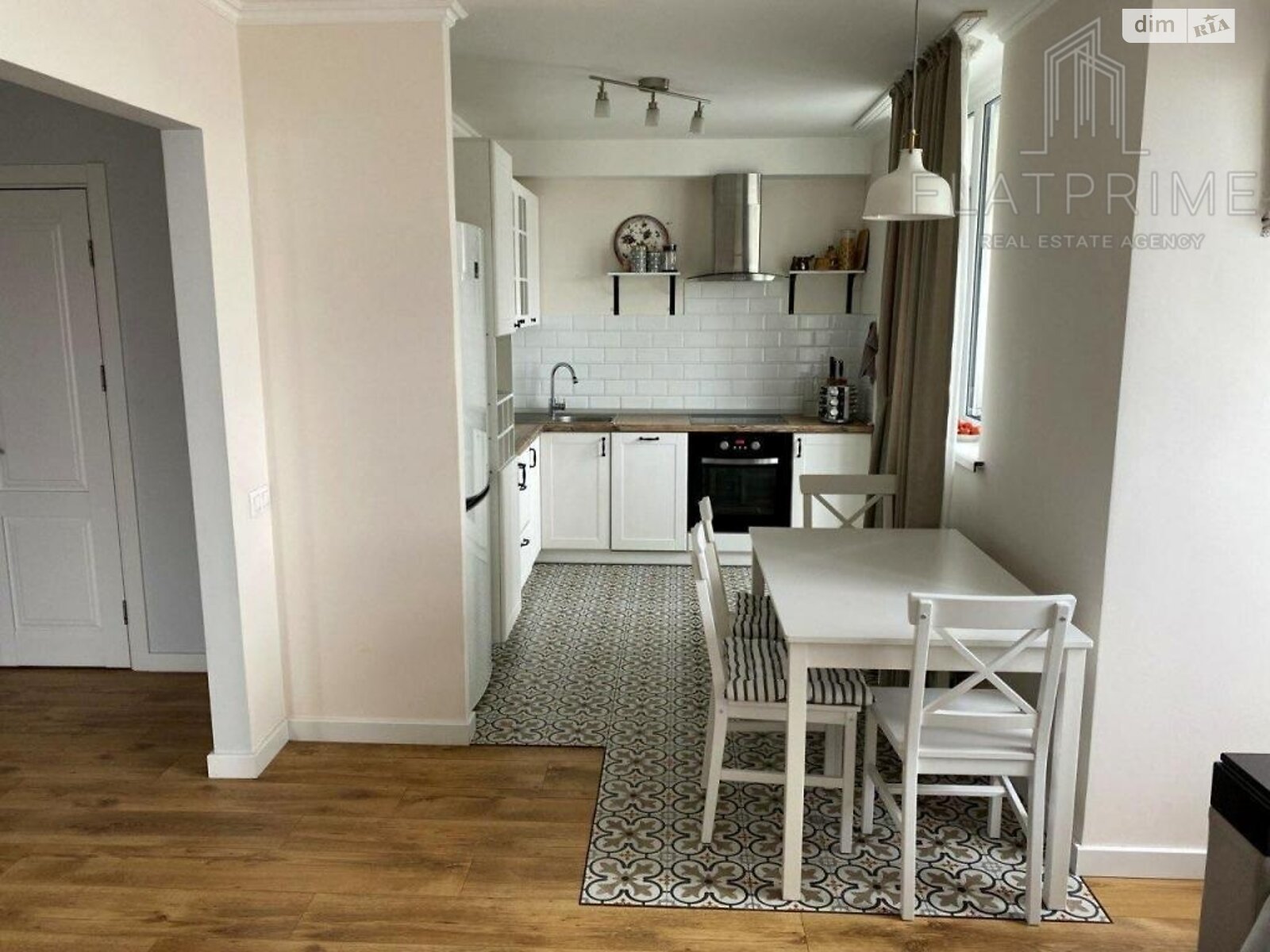 Продажа двухкомнатной квартиры в Киеве, на ул. Урловская 23, район Позняки фото 1