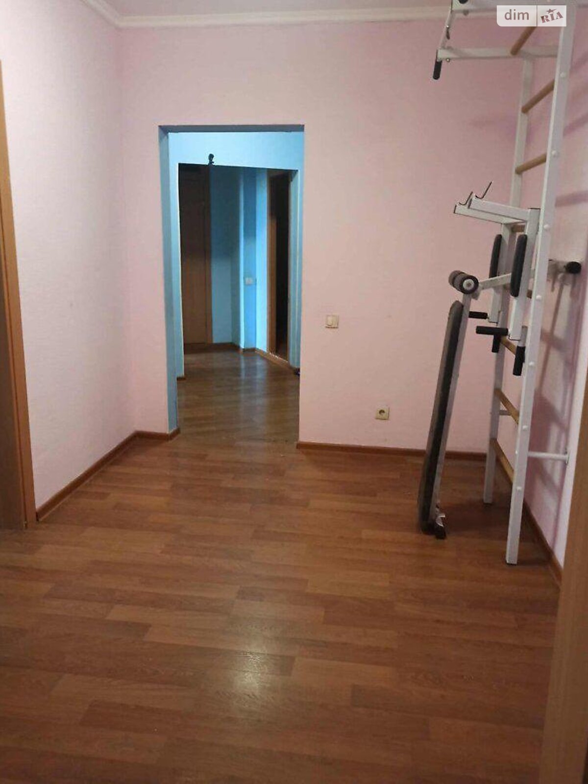 Продажа трехкомнатной квартиры в Киеве, на ул. Урловская 36, район Позняки фото 1