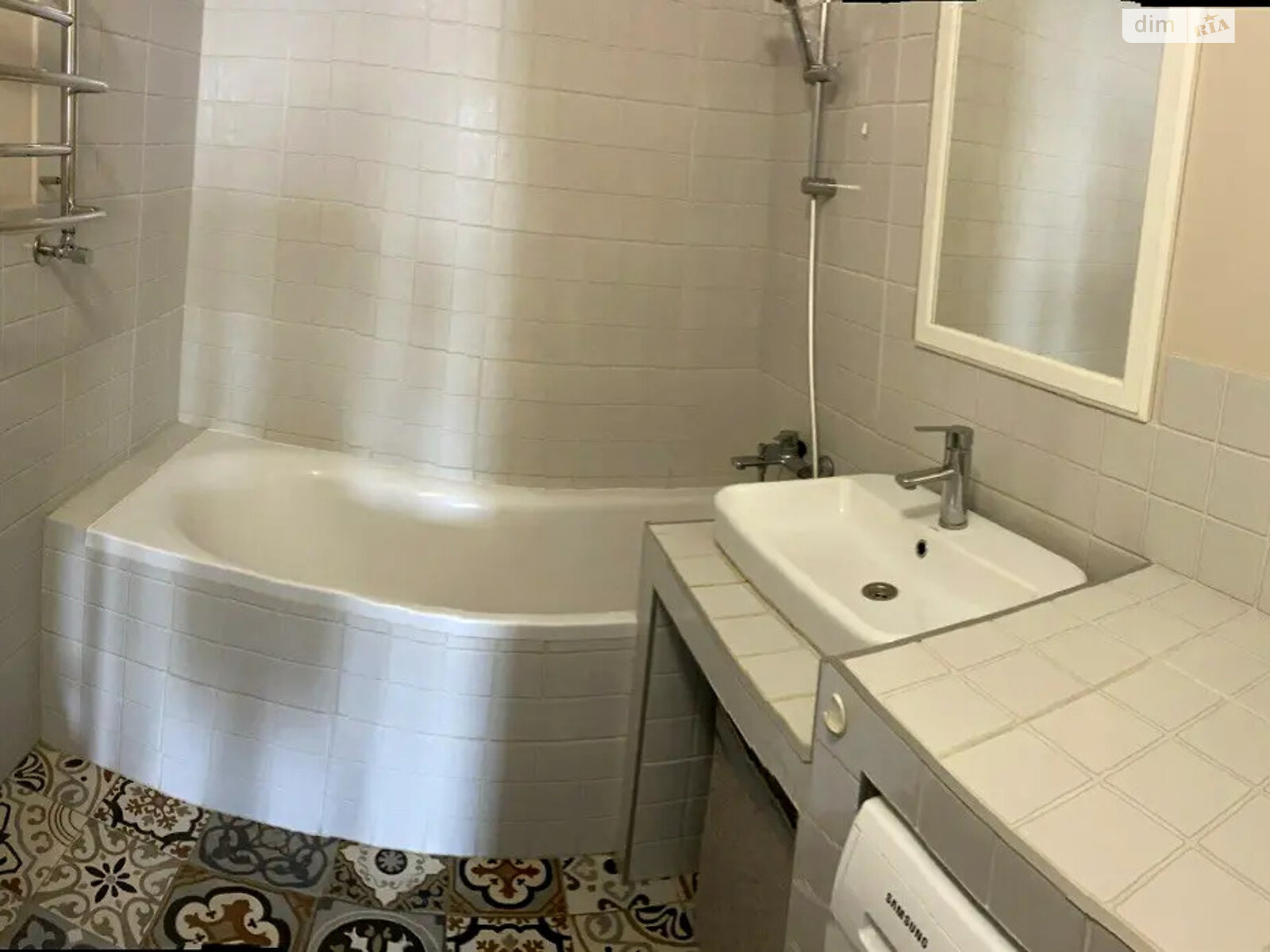 Продажа трехкомнатной квартиры в Киеве, на ул. Урловская 23, район Позняки фото 1