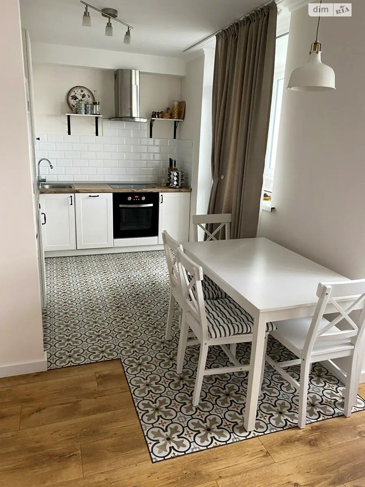 Продажа трехкомнатной квартиры в Киеве, на ул. Урловская 23, район Позняки фото 1