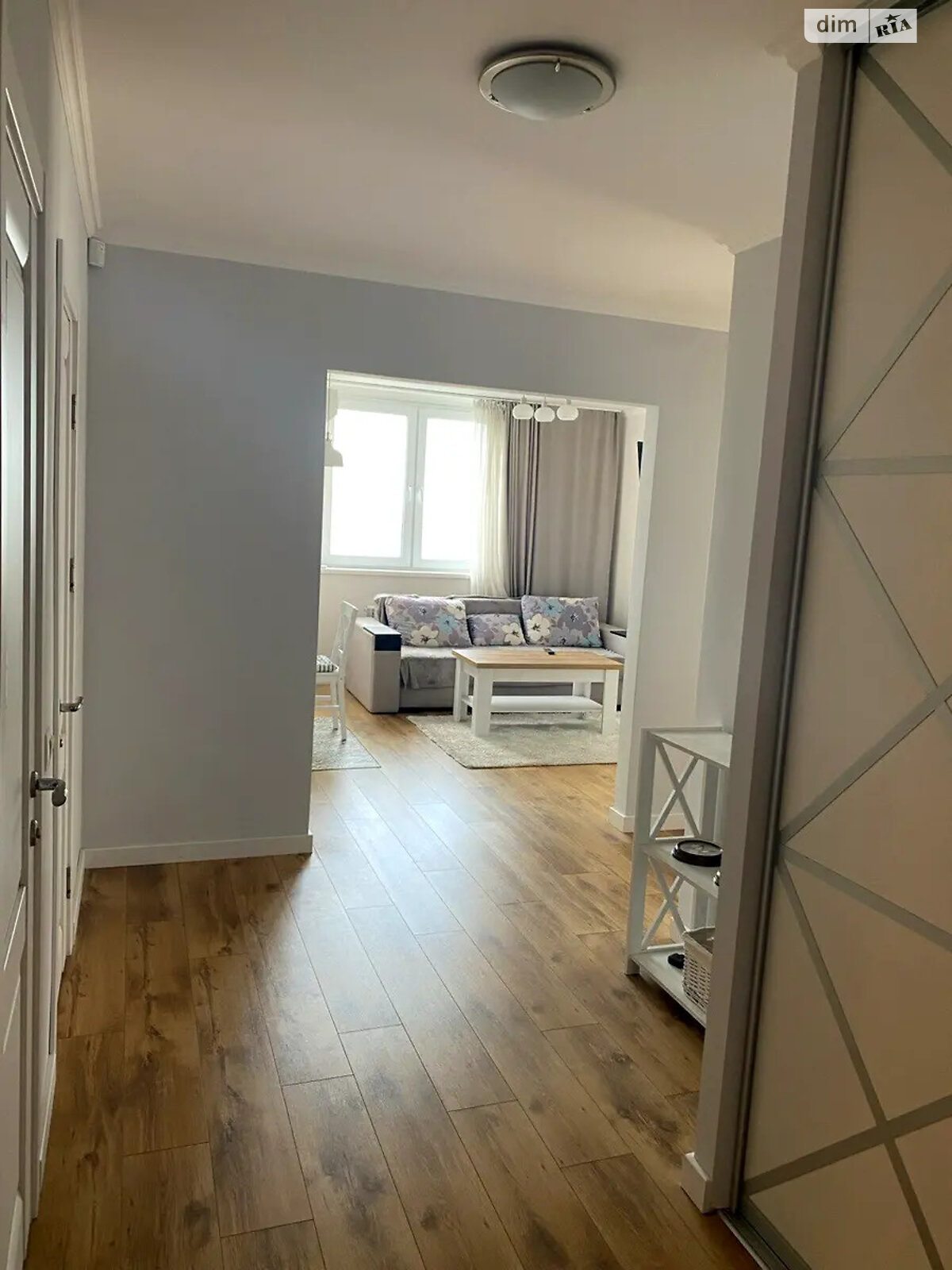 Продажа трехкомнатной квартиры в Киеве, на ул. Урловская 23, район Позняки фото 1