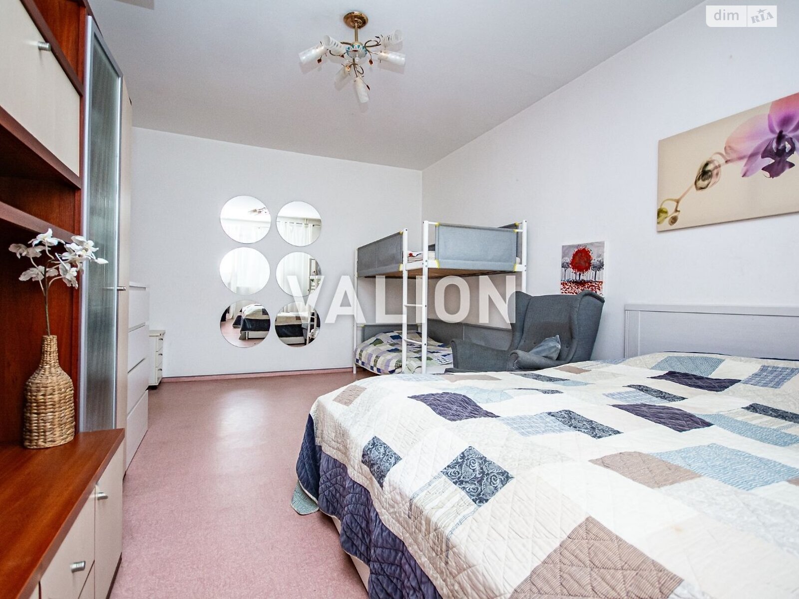 Продажа двухкомнатной квартиры в Киеве, на ул. Вишняковская 5, район Позняки фото 1