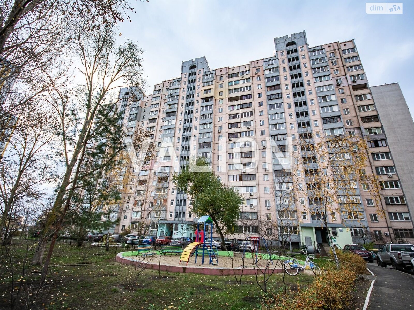 Продажа двухкомнатной квартиры в Киеве, на ул. Вишняковская 5, район Позняки фото 1