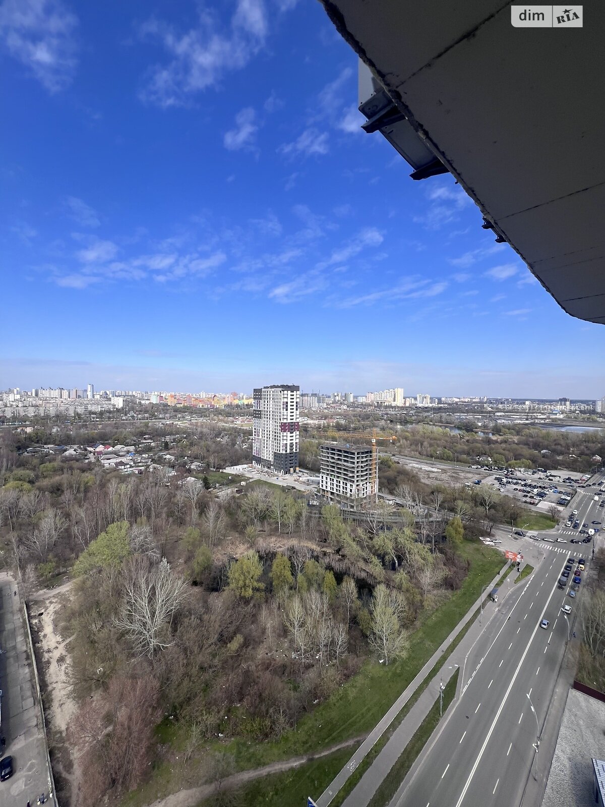 Продажа трехкомнатной квартиры в Киеве, на ул. Здолбуновская 9Б, район Позняки фото 1 Продажа трехкомнатной квартиры в Киеве, на ул. Здолбуновская 9Б, район Позняки фото 1