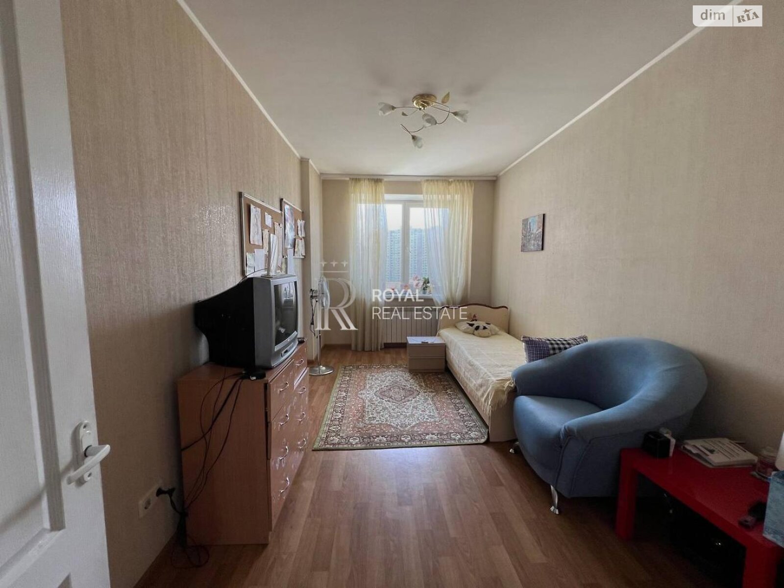 Продаж трикімнатної квартири в Києві, на вул. Здолбунівська 3Г, район Позняки фото 1 Продаж трикімнатної квартири в Києві, на вул. Здолбунівська 3Г, район Позняки фото 1