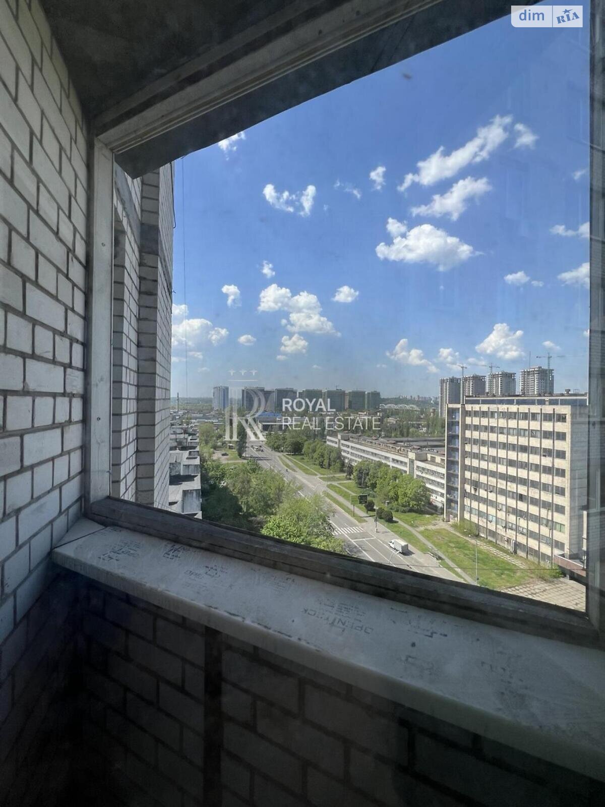 Продаж трикімнатної квартири в Києві, на вул. Здолбунівська 3Г, район Позняки фото 1 Продаж трикімнатної квартири в Києві, на вул. Здолбунівська 3Г, район Позняки фото 1