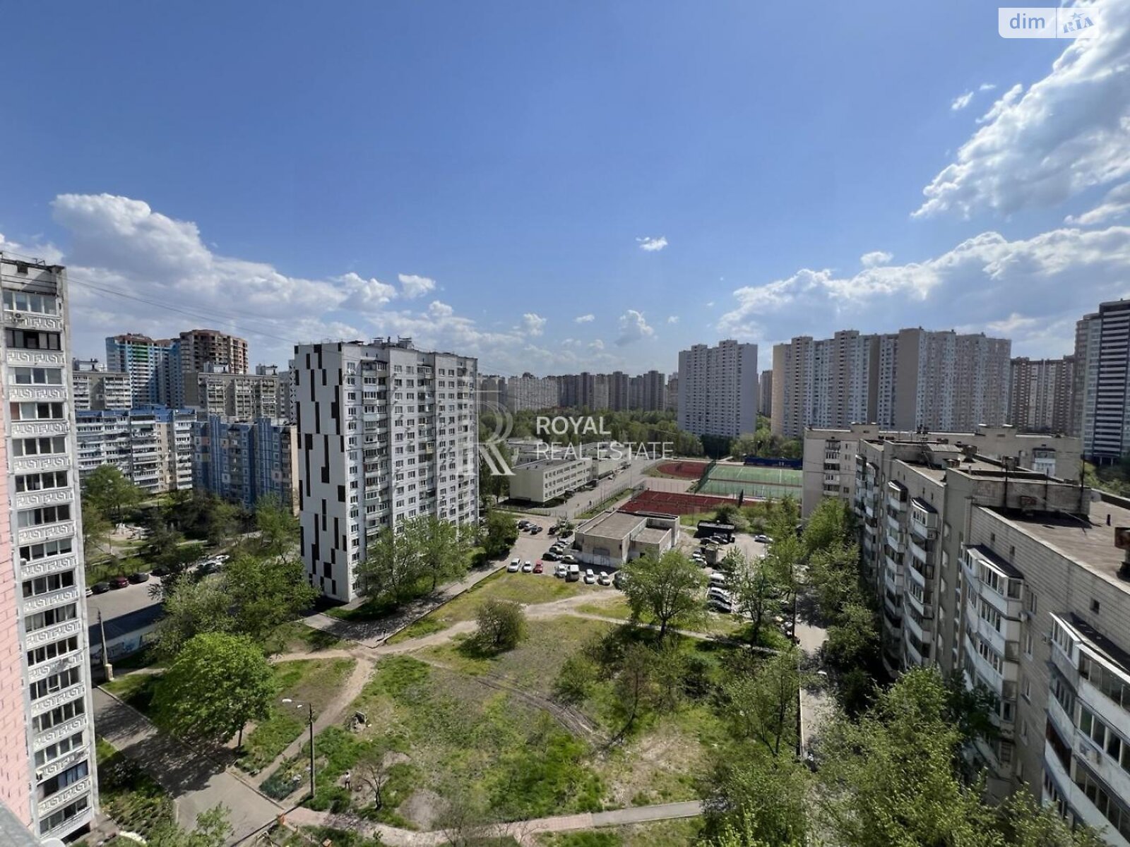Продаж трикімнатної квартири в Києві, на вул. Здолбунівська 3Г, район Позняки фото 1 Продаж трикімнатної квартири в Києві, на вул. Здолбунівська 3Г, район Позняки фото 1
