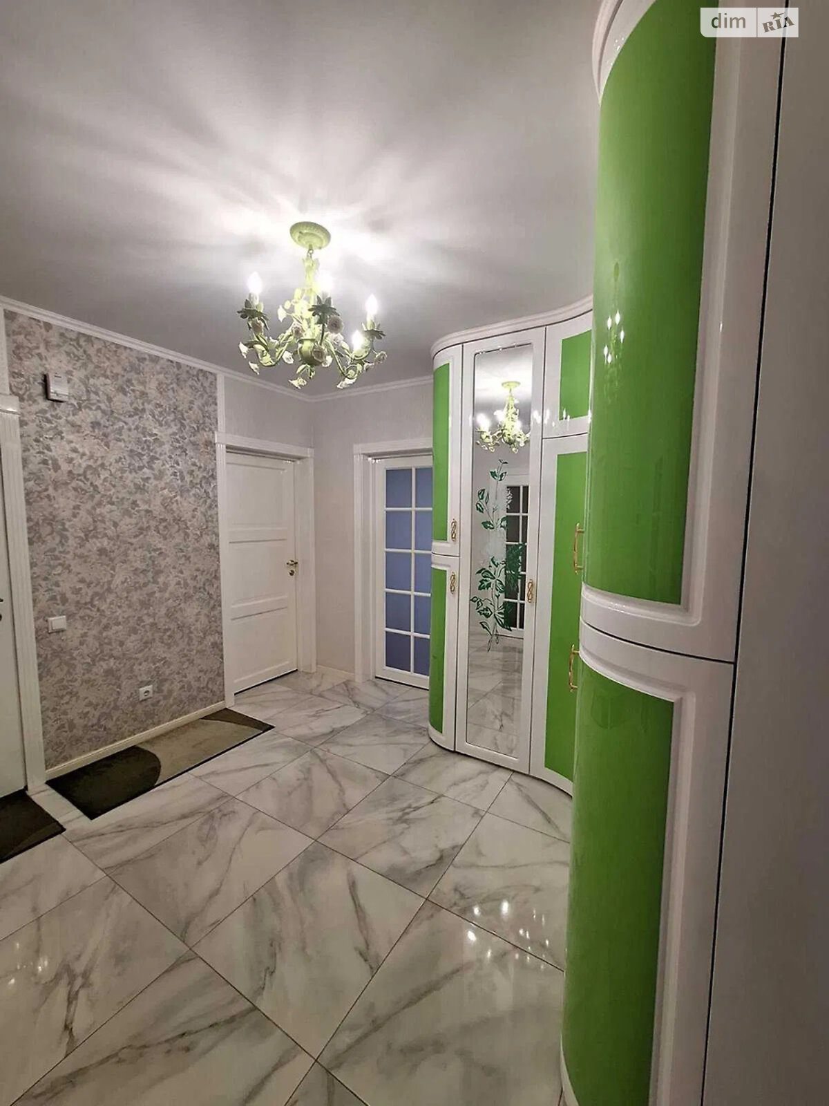 Продаж трикімнатної квартири в Києві, на вул. Здолбунівська 13, район Позняки фото 1 Продаж трикімнатної квартири в Києві, на вул. Здолбунівська 13, район Позняки фото 1