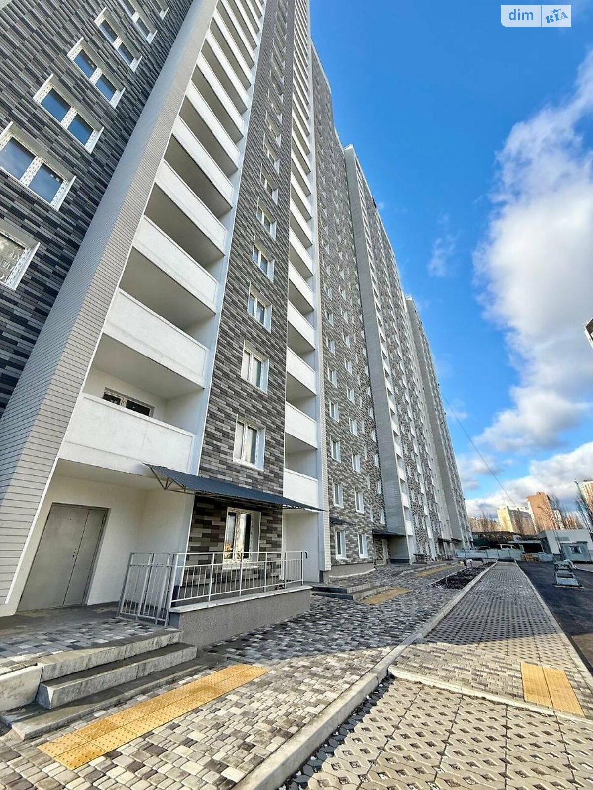 Продажа трехкомнатной квартиры в Киеве, на ул. Коноплянская 22Б, район Приорка фото 1 Продажа трехкомнатной квартиры в Киеве, на ул. Коноплянская 22Б, район Приорка фото 1