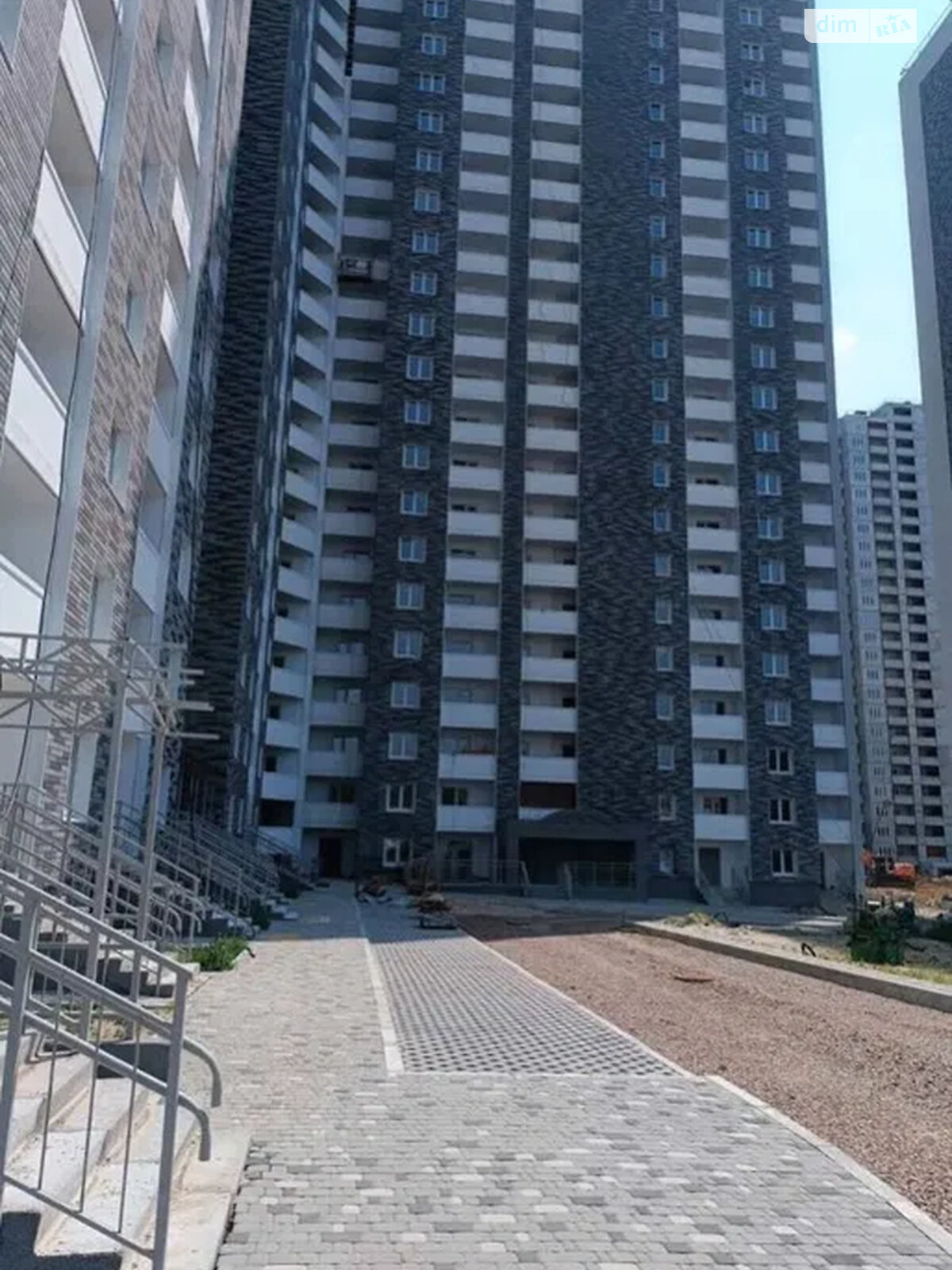 Продажа трехкомнатной квартиры в Киеве, на ул. Коноплянская 22Б, район Приорка фото 1