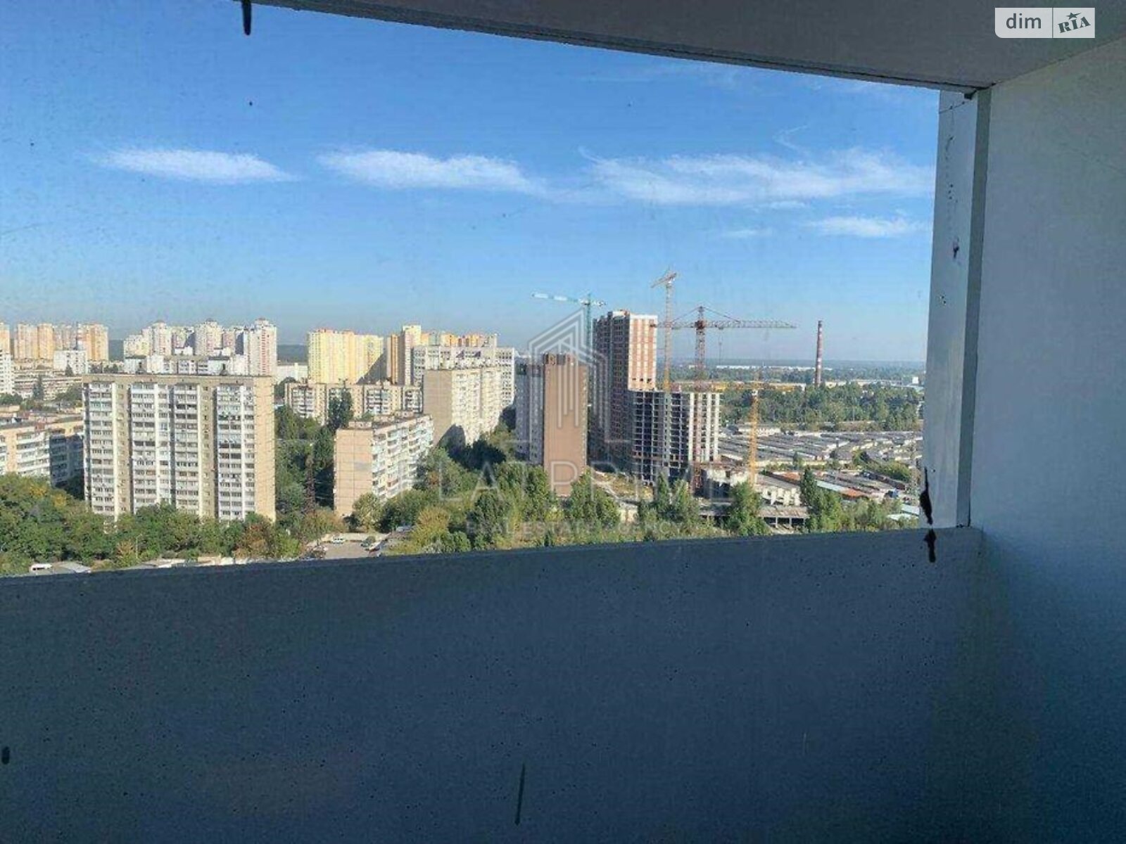Продаж трикімнатної квартири в Києві, на вул. Коноплянська 22, район Пріорка фото 1 Продаж трикімнатної квартири в Києві, на вул. Коноплянська 22, район Пріорка фото 1