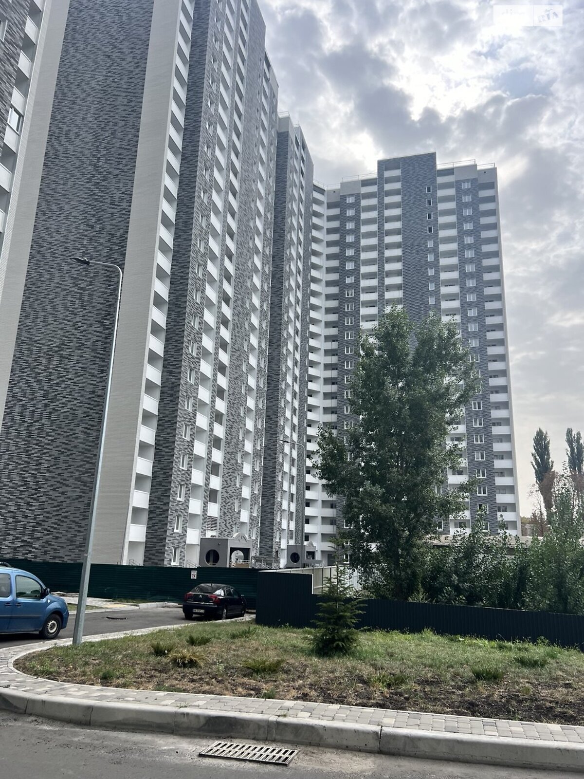 Продажа однокомнатной квартиры в Киеве, на ул. Коноплянская 22, район Приорка фото 1 Продажа однокомнатной квартиры в Киеве, на ул. Коноплянская 22, район Приорка фото 1