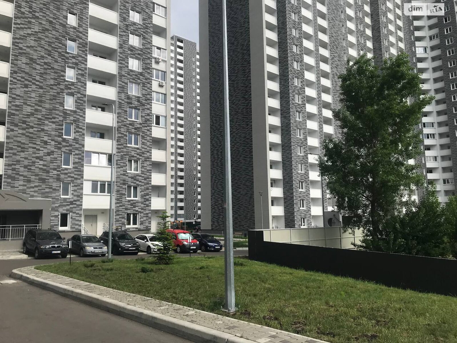 Продажа однокомнатной квартиры в Киеве, на ул. Коноплянская 22Б, район Приорка фото 1 Продажа однокомнатной квартиры в Киеве, на ул. Коноплянская 22Б, район Приорка фото 1