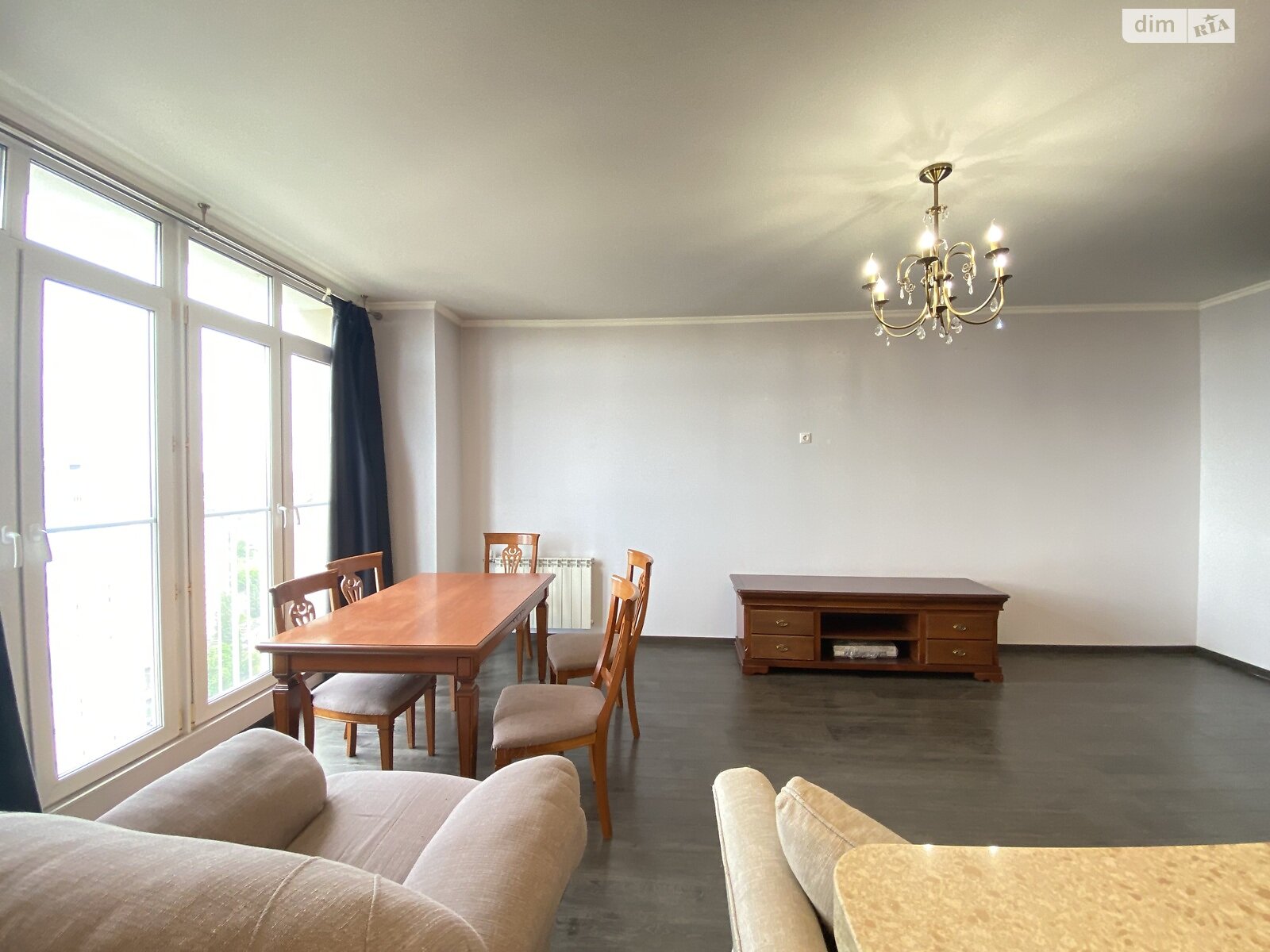 Продажа трехкомнатной квартиры в Киеве, на ул. Макеевская 8, район Приорка фото 1 Продажа трехкомнатной квартиры в Киеве, на ул. Макеевская 8, район Приорка фото 1