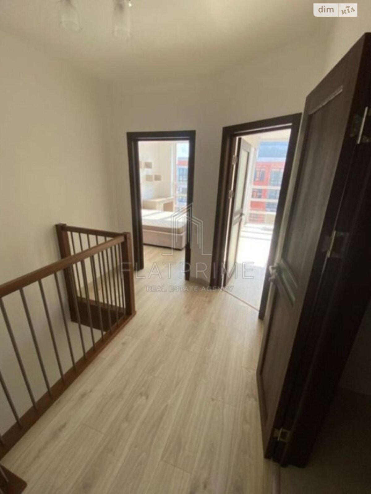 Продаж трикімнатної квартири в Києві, на вул. Миколи Гулака 4, район Пріорка фото 1 Продаж трикімнатної квартири в Києві, на вул. Миколи Гулака 4, район Пріорка фото 1