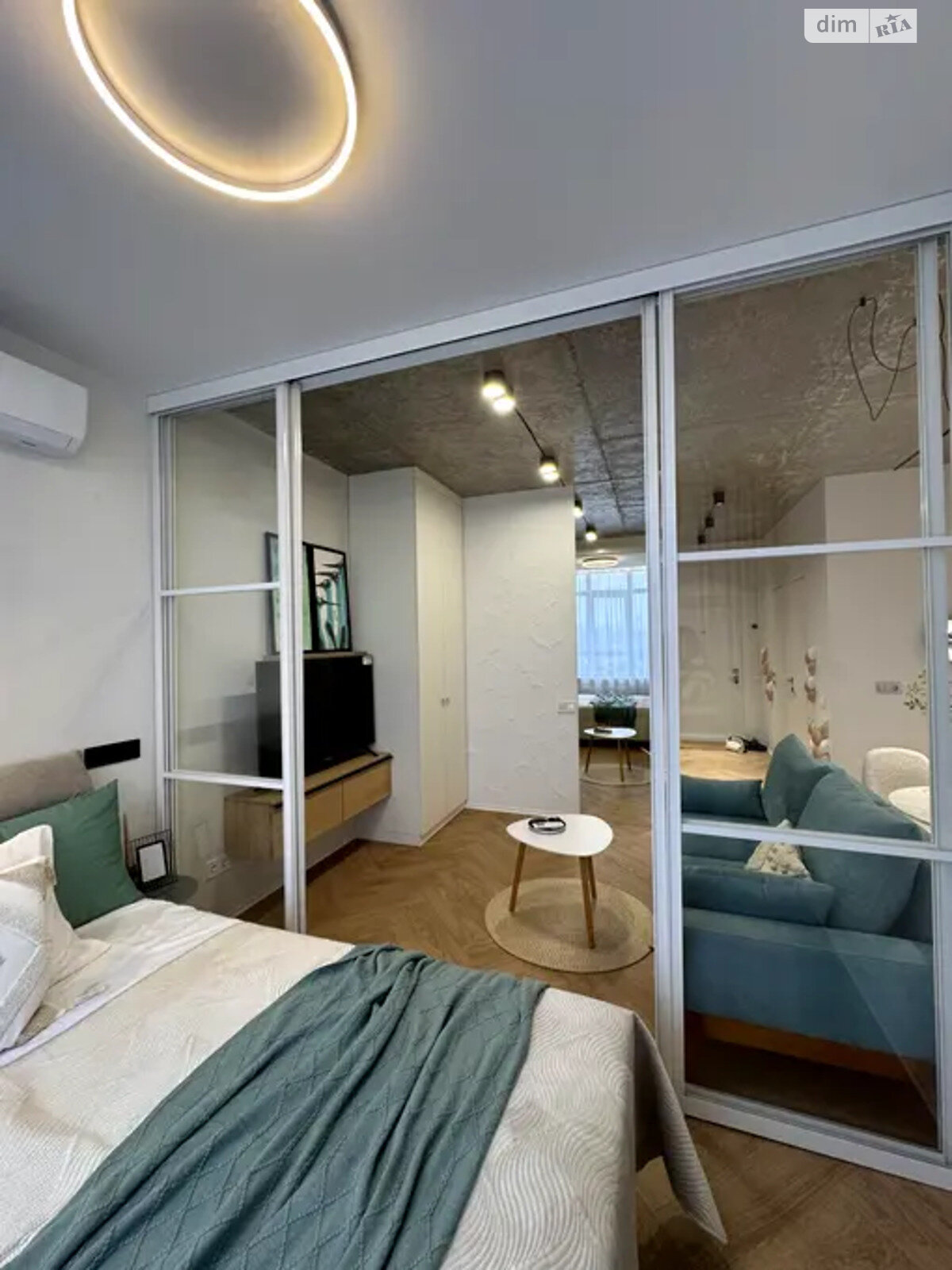 Продаж однокімнатної квартири в Києві, на вул. Миколи Гулака 4, район Пріорка фото 1