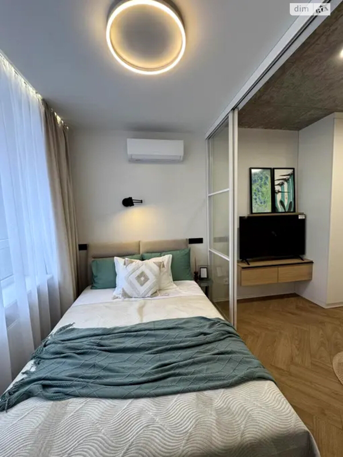 Продаж однокімнатної квартири в Києві, на вул. Миколи Гулака 4, район Пріорка фото 1