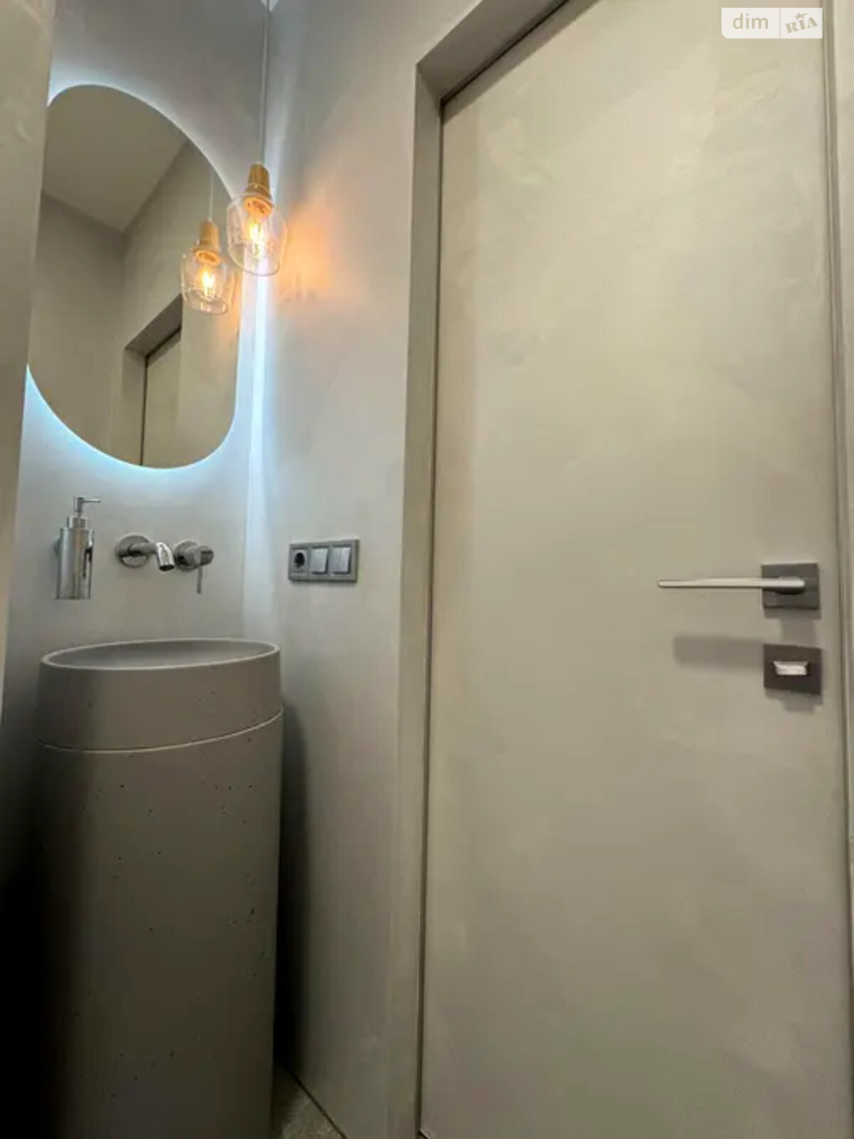 Продаж однокімнатної квартири в Києві, на вул. Миколи Гулака 4, район Пріорка фото 1