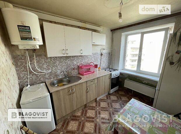 Продажа четырехкомнатной квартиры в Киеве, на ул. Вышгородская 4а, район Приорка фото 1 Продажа четырехкомнатной квартиры в Киеве, на ул. Вышгородская 4а, район Приорка фото 1