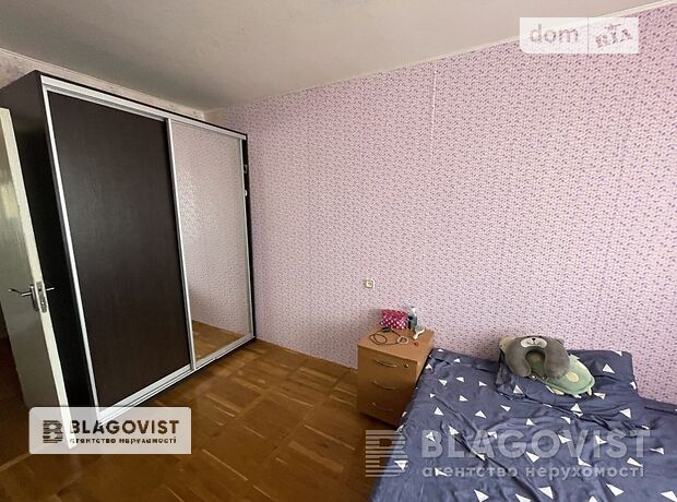 Продажа четырехкомнатной квартиры в Киеве, на ул. Вышгородская 4а, район Приорка фото 1 Продажа четырехкомнатной квартиры в Киеве, на ул. Вышгородская 4а, район Приорка фото 1