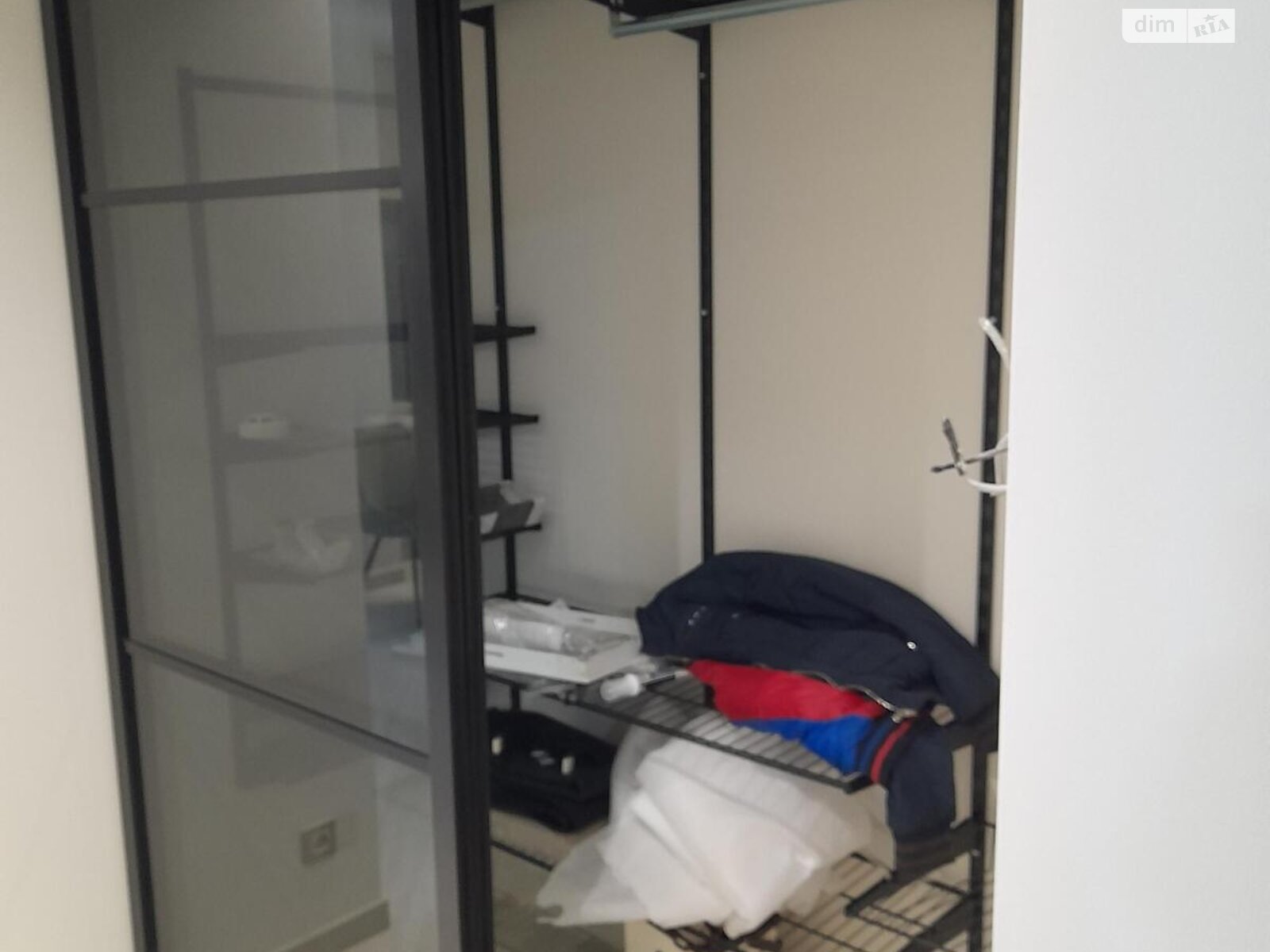Продаж однокімнатної квартири в Києві, на вул. Квітки Цисик 32, район Пуща-Водиця фото 1 Продаж однокімнатної квартири в Києві, на вул. Квітки Цисик 32, район Пуща-Водиця фото 1