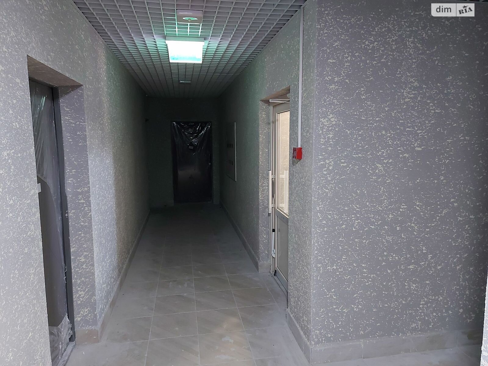 Продаж однокімнатної квартири в Києві, на вул. Квітки Цисик 32, район Пуща-Водиця фото 1 Продаж однокімнатної квартири в Києві, на вул. Квітки Цисик 32, район Пуща-Водиця фото 1