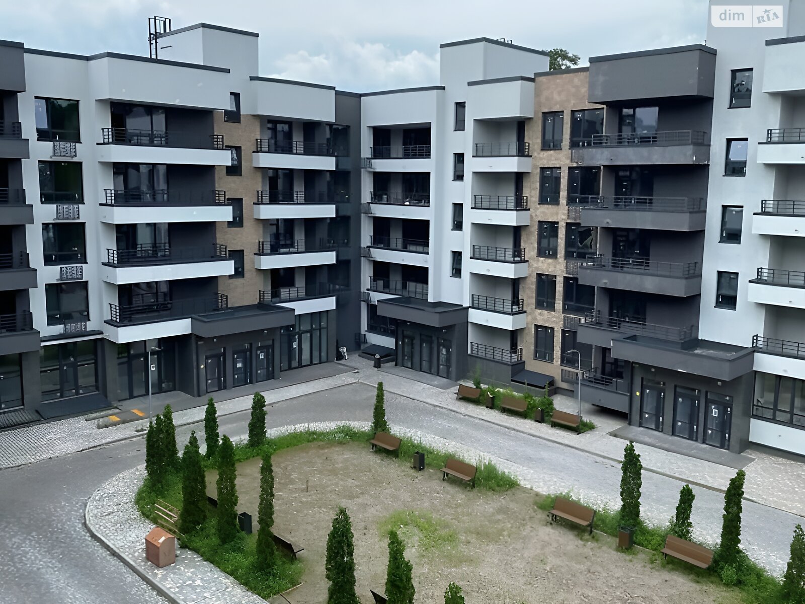 Продаж однокімнатної квартири в Києві, на вул. Квітки Цисик 32, район Пуща-Водиця фото 1 Продаж однокімнатної квартири в Києві, на вул. Квітки Цисик 32, район Пуща-Водиця фото 1