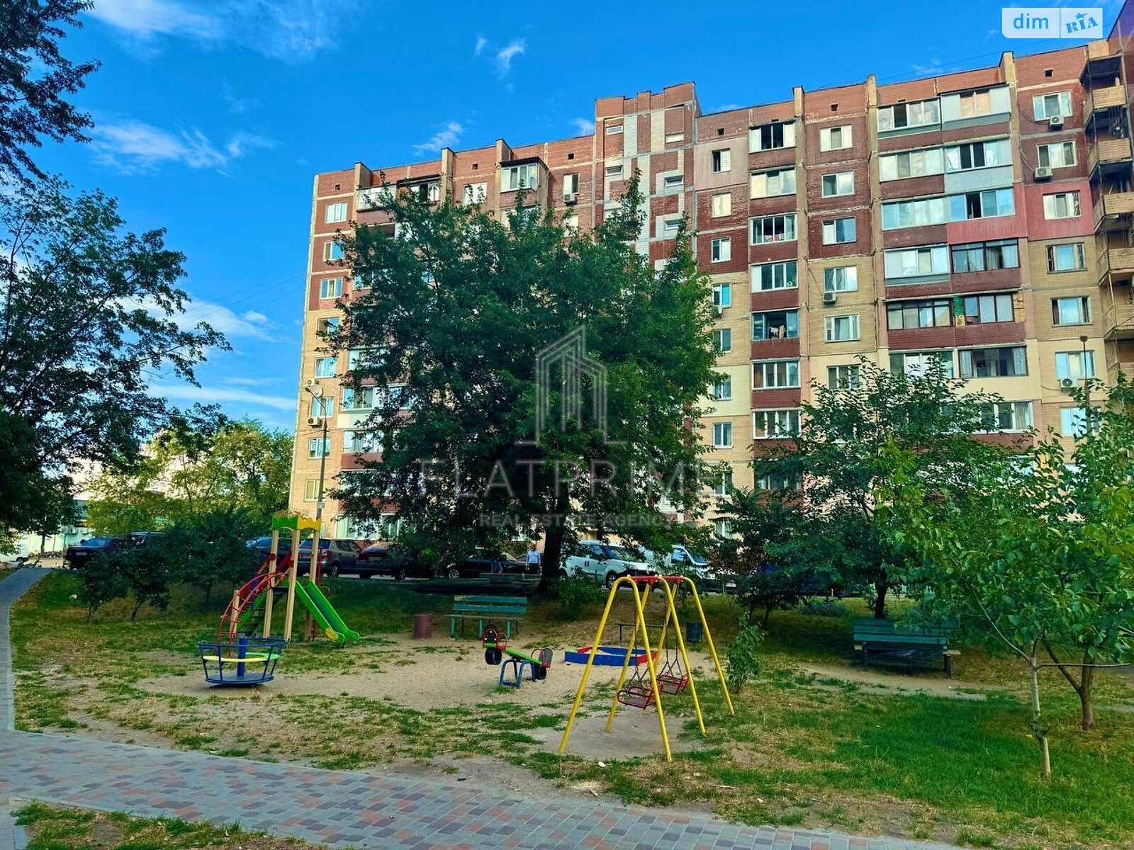 Продаж однокімнатної квартири в Києві, на вул. Райдужна 39, район Райдужний Масив фото 1 Продаж однокімнатної квартири в Києві, на вул. Райдужна 39, район Райдужний Масив фото 1