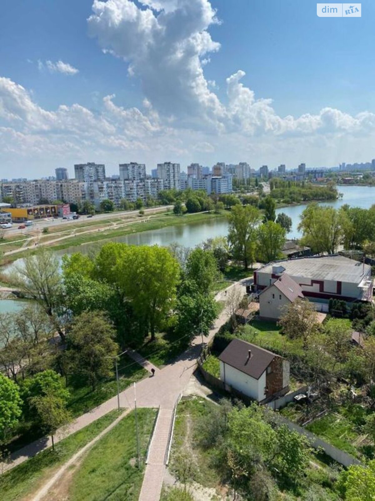 Продажа однокомнатной квартиры в Киеве, на ул. Радужная 22, район Радужный Массив фото 1 Продажа однокомнатной квартиры в Киеве, на ул. Радужная 22, район Радужный Массив фото 1