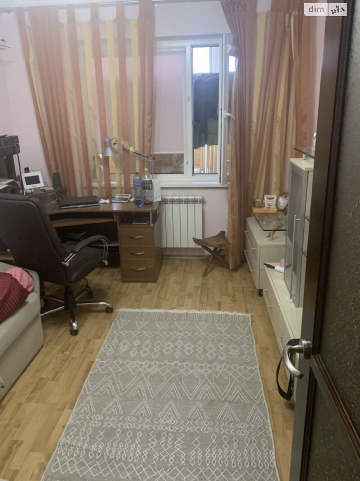 Продаж двокімнатної квартири в Києві, на вул. Райдужна 63, район Райдужний Масив фото 1 Продаж двокімнатної квартири в Києві, на вул. Райдужна 63, район Райдужний Масив фото 1