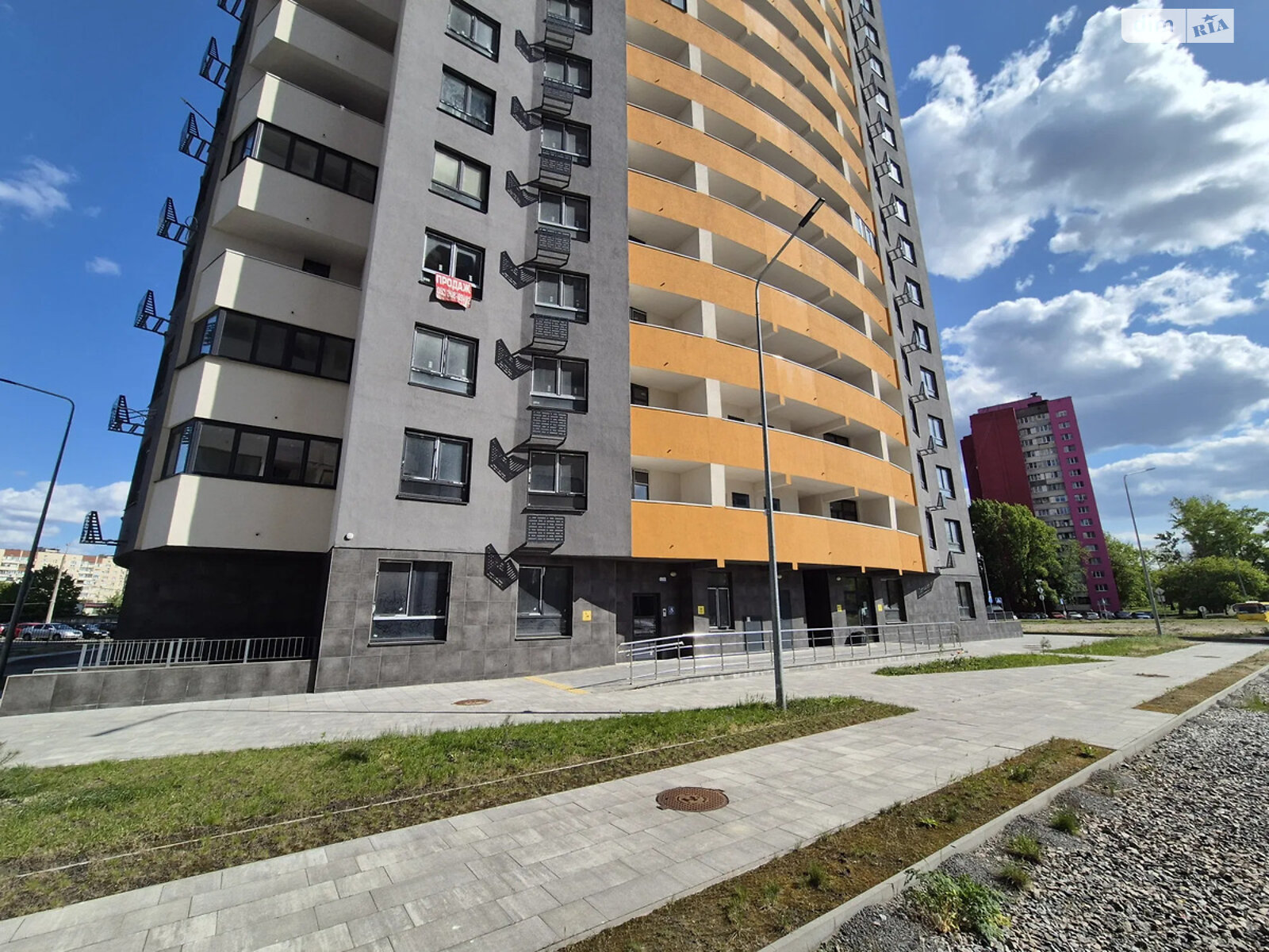 Продажа однокомнатной квартиры в Киеве, на ул. Николая Кибальчича 1В, район Радужный Массив фото 1 Продажа однокомнатной квартиры в Киеве, на ул. Николая Кибальчича 1В, район Радужный Массив фото 1