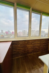 Продаж однокімнатної квартири в Києві, на вул. Петра Вершигори 9А, район Райдужний Масив фото 2