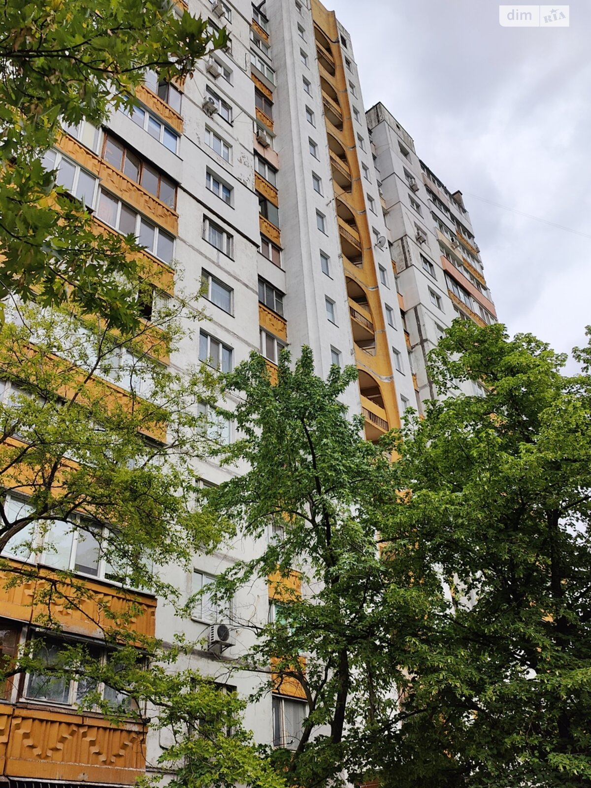 Продажа двухкомнатной квартиры в Киеве, на ул. Радужная 31, район Радужный Массив фото 1 Продажа двухкомнатной квартиры в Киеве, на ул. Радужная 31, район Радужный Массив фото 1
