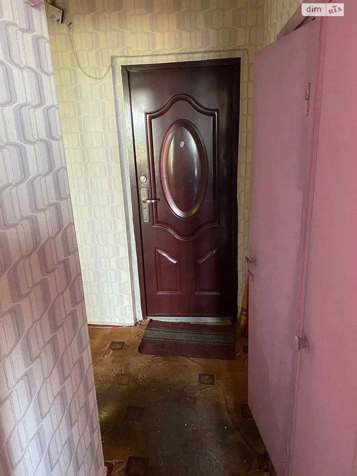 Продажа однокомнатной квартиры в Киеве, на ул. Радужная 22, район Радужный Массив фото 1 Продажа однокомнатной квартиры в Киеве, на ул. Радужная 22, район Радужный Массив фото 1