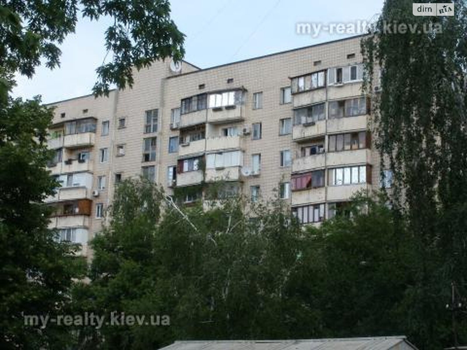 Продажа однокомнатной квартиры в Киеве, на ул. Радужная 13В, район Радужный Массив фото 1 Продажа однокомнатной квартиры в Киеве, на ул. Радужная 13В, район Радужный Массив фото 1