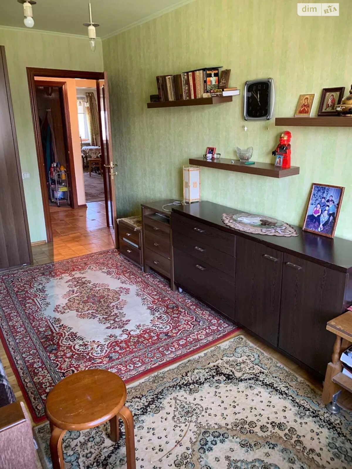Продаж трикімнатної квартири в Києві, на просп. Романа Шухевича 2, район Райдужний Масив фото 1 Продаж трикімнатної квартири в Києві, на просп. Романа Шухевича 2, район Райдужний Масив фото 1