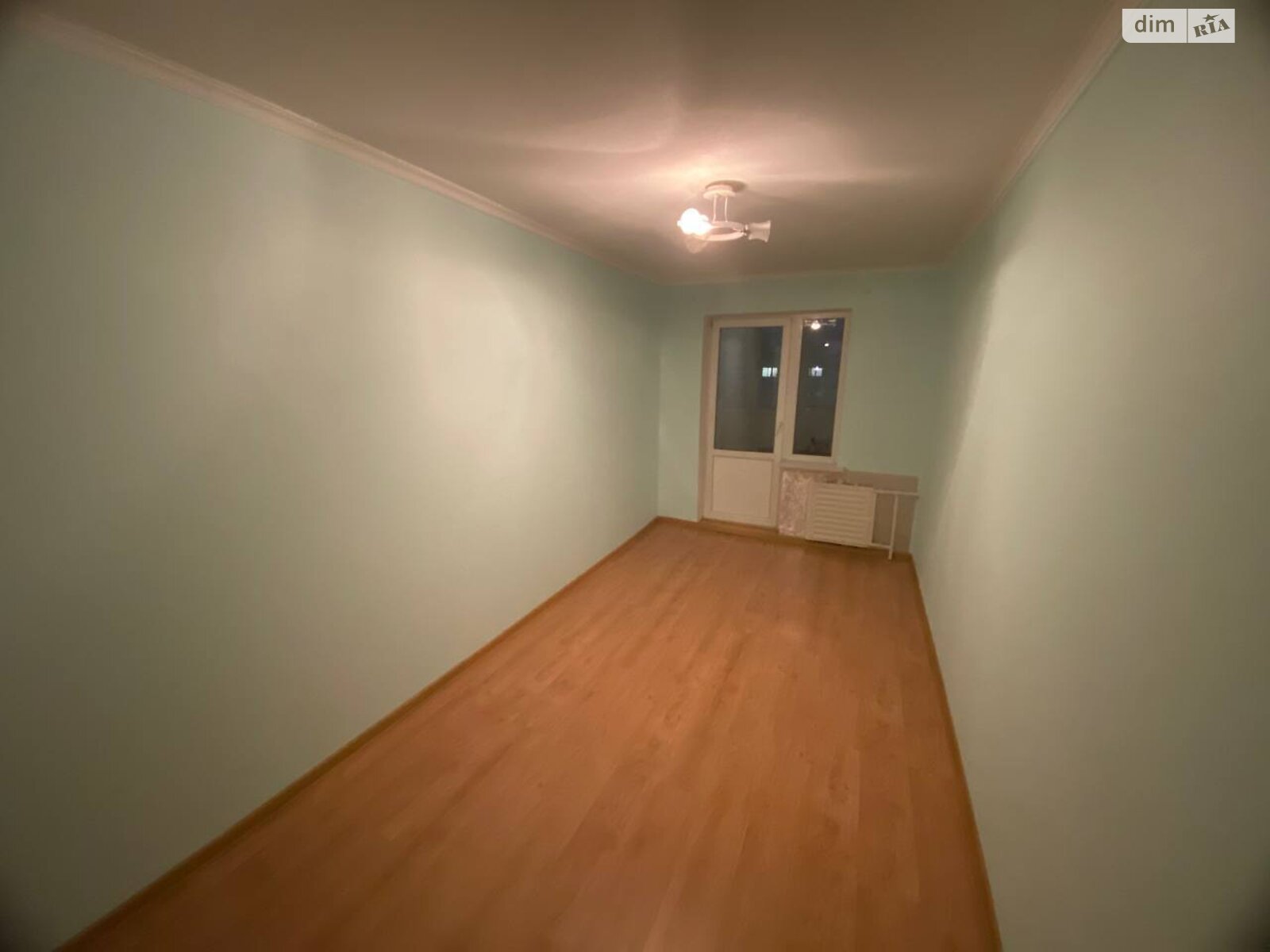 Продажа трехкомнатной квартиры в Киеве, на просп. Романа Шухевича 8А, район Радужный Массив фото 1