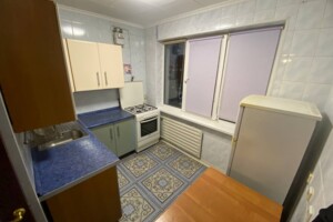 Продажа трехкомнатной квартиры в Киеве, на просп. Романа Шухевича 8А, район Радужный Массив фото 2