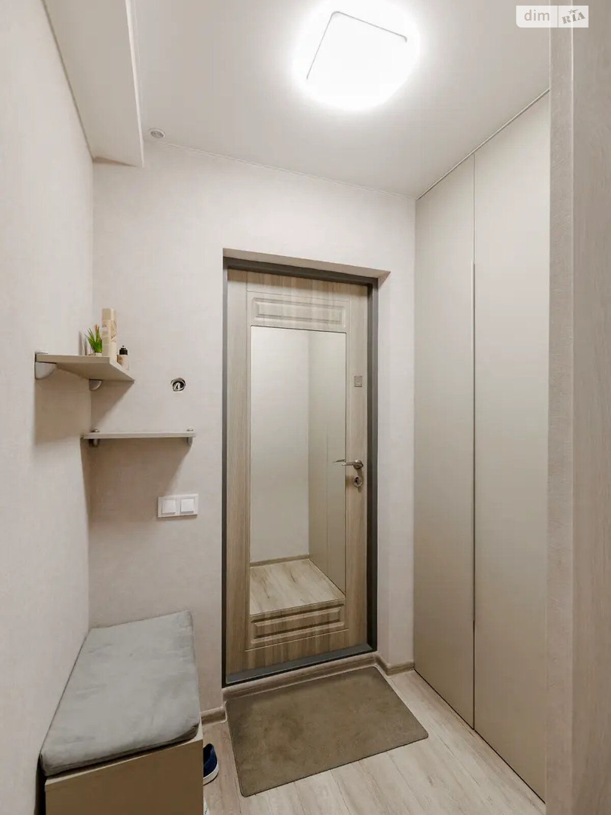 Продажа однокомнатной квартиры в Киеве, на просп. Воскресенский 23, район Радужный Массив фото 1 Продажа однокомнатной квартиры в Киеве, на просп. Воскресенский 23, район Радужный Массив фото 1