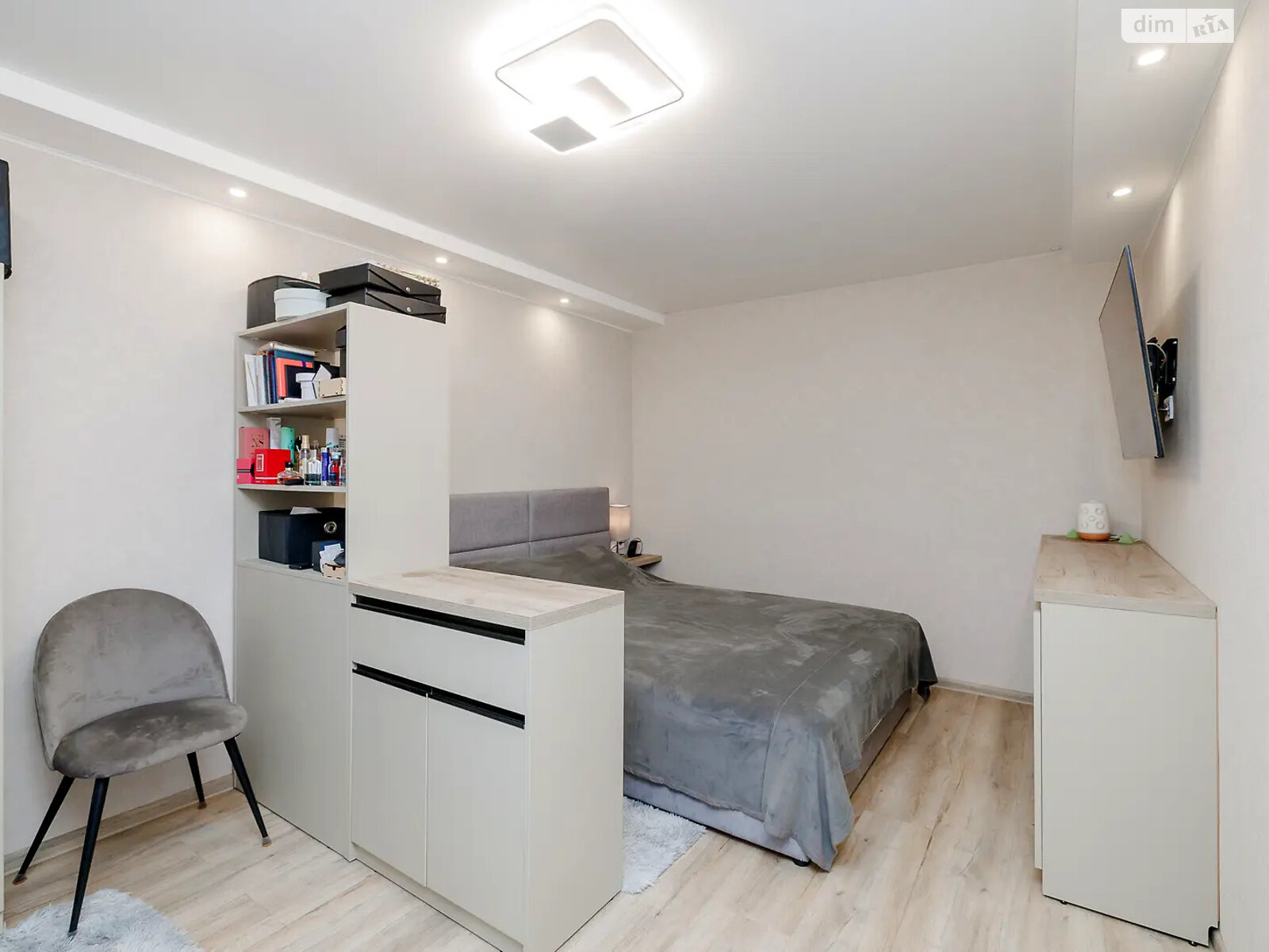 Продажа однокомнатной квартиры в Киеве, на просп. Воскресенский 23, район Радужный Массив фото 1 Продажа однокомнатной квартиры в Киеве, на просп. Воскресенский 23, район Радужный Массив фото 1