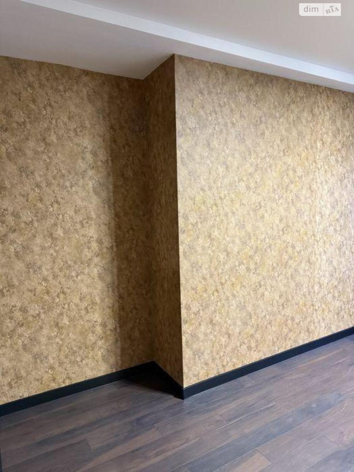 Продаж трикімнатної квартири в Києві, на просп. Воскресенський 15А, район Райдужний Масив фото 1