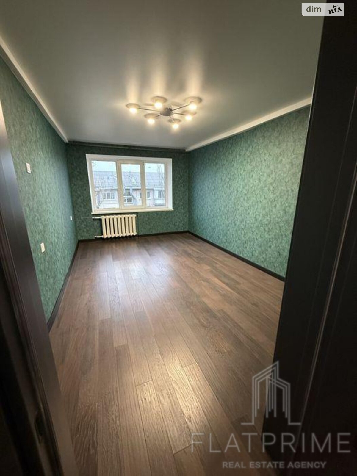 Продаж трикімнатної квартири в Києві, на просп. Воскресенський 15А, район Райдужний Масив фото 1