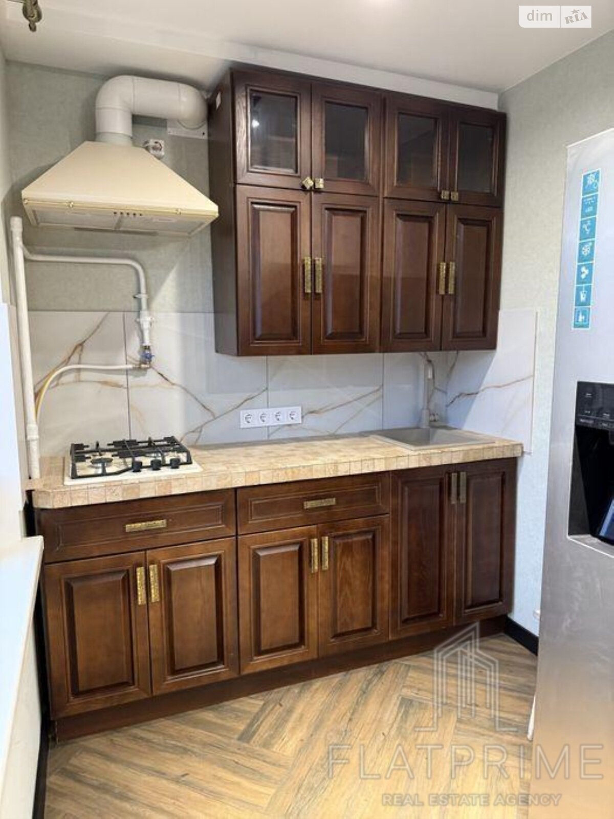 Продаж трикімнатної квартири в Києві, на просп. Воскресенський 15А, район Райдужний Масив фото 1