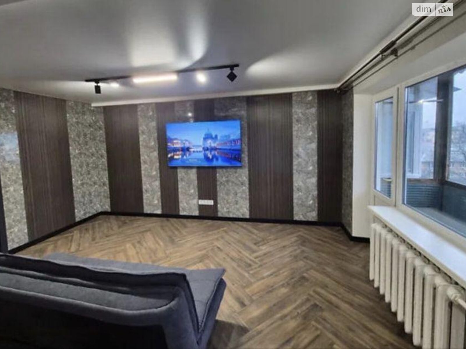 Продаж трикімнатної квартири в Києві, на просп. Воскресенський 15А, район Райдужний Масив фото 1 Продаж трикімнатної квартири в Києві, на просп. Воскресенський 15А, район Райдужний Масив фото 1