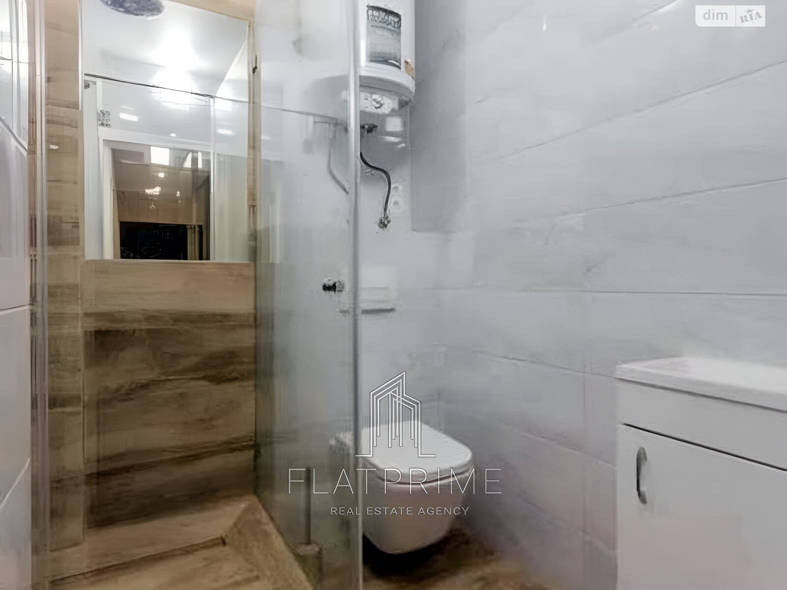 Продаж трикімнатної квартири в Києві, на вул. Регенераторна 4 корпус 16, фото 1 Продаж трикімнатної квартири в Києві, на вул. Регенераторна 4 корпус 16, фото 1