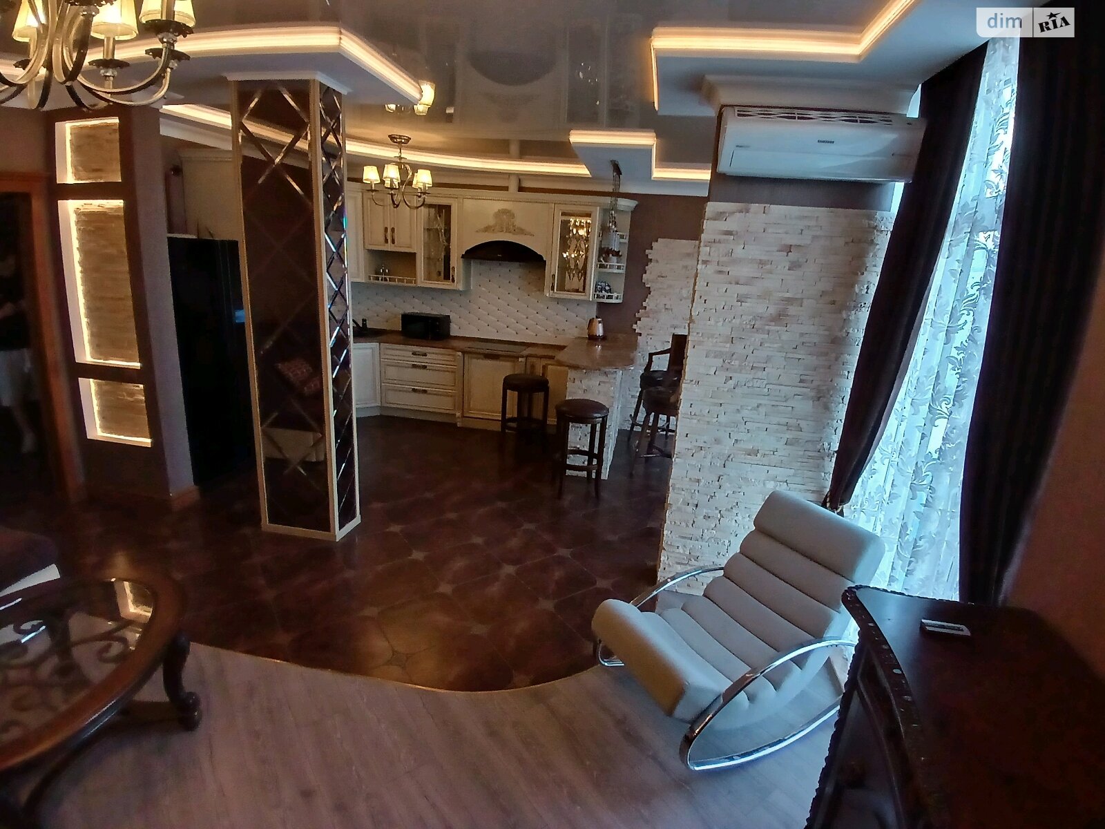 Продаж двокімнатної квартири в Києві, на вул. Регенераторна 4-17, кв. 32, фото 1 Продаж двокімнатної квартири в Києві, на вул. Регенераторна 4-17, кв. 32, фото 1