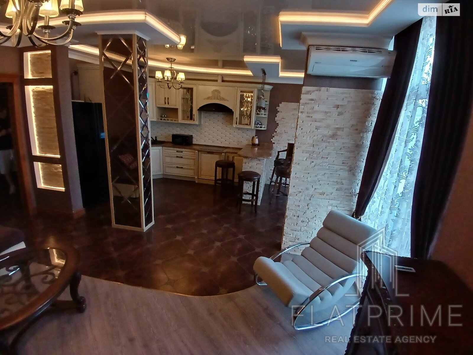 Продаж двокімнатної квартири в Києві, на вул. Регенераторна 4-17, кв. 32, фото 1 Продаж двокімнатної квартири в Києві, на вул. Регенераторна 4-17, кв. 32, фото 1