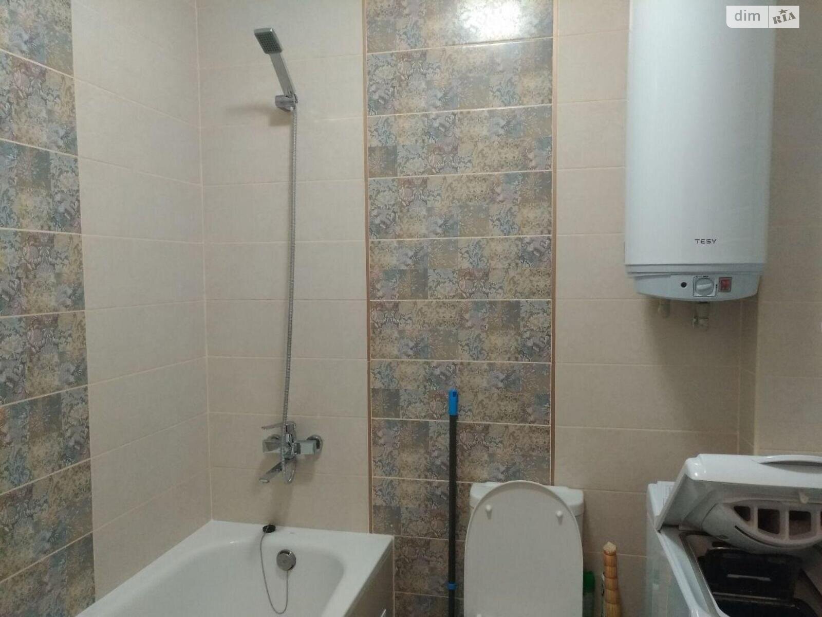 Продаж однокімнатної квартири в Києві, на вул. Бориспільська, район Рембаза фото 1 Продаж однокімнатної квартири в Києві, на вул. Бориспільська, район Рембаза фото 1